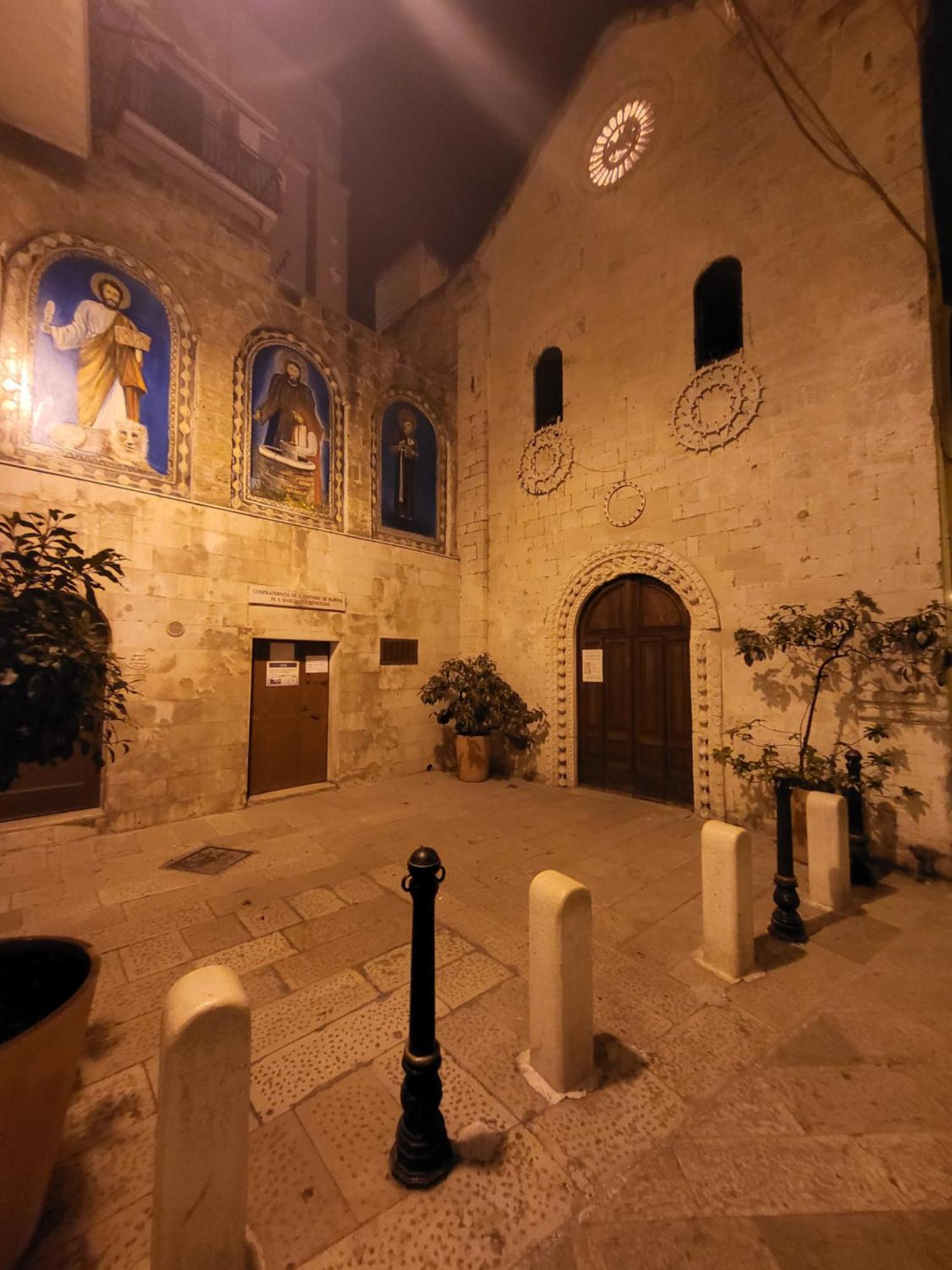 A Casa Di Nat E Jo Bari Exterior foto